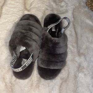 UGG Women’s Fluff Yeah Slide Color Charcoal (New with no tags never worn)